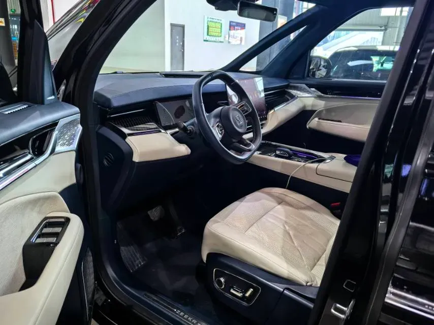 2024 Zeekr 009 BEV 108KWH,autocango,china used car exporter,china ev exporter,chinese used car exporter,chinese used ev exporter