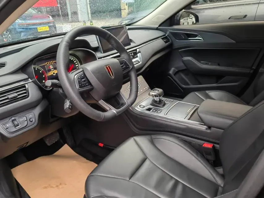 2022 HongQi H5 1.5T 169HP L4 7DCT,autocango,china used car exporter,china ev exporter,chinese used car exporter,chinese used ev exporter