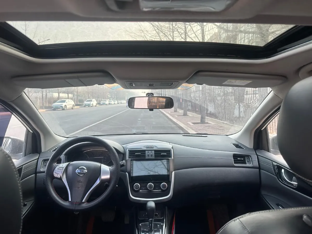 2021 Nissan Tiida 1.6L 122HP L4 CVT,autocango,china used car exporter,china ev exporter,chinese used car exporter,chinese used ev exporter