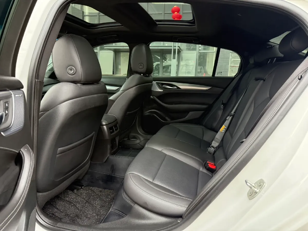 2023 Cadillac CT5 2.0T 237HP L4 10AT,autocango,china used car exporter,china ev exporter,chinese used car exporter,chinese used ev exporter