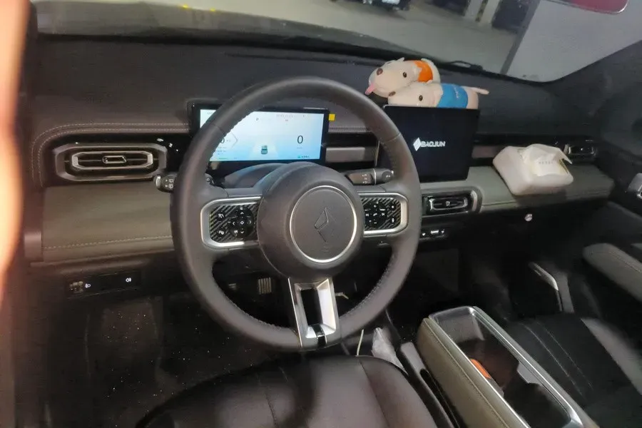 2024 BaoJun YepPlus BEV 41.9KWH,autocango,china used car exporter,china ev exporter,chinese used car exporter,chinese used ev exporter