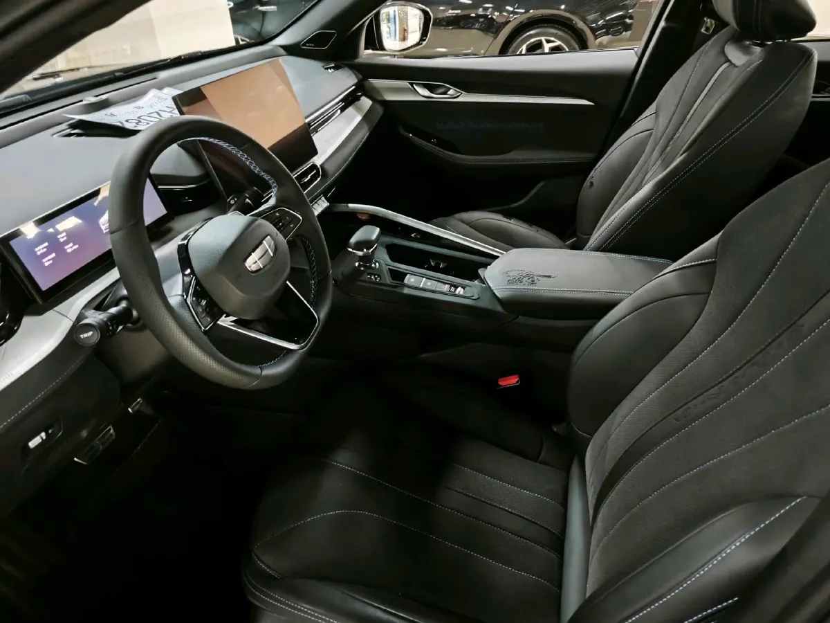 2025 Geely Preface 2.0T 238HP L4 8AT,autocango,china used car exporter,china ev exporter,chinese used car exporter,chinese used ev exporter