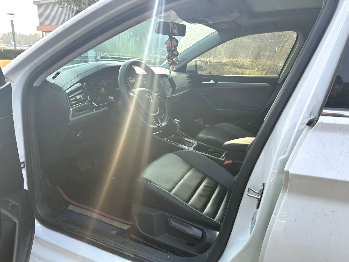 2020 Volkswagen Sagitar 1.4T 150HP L4 7DCT,autocango,china used car exporter,china ev exporter,chinese used car exporter,chinese used ev exporter