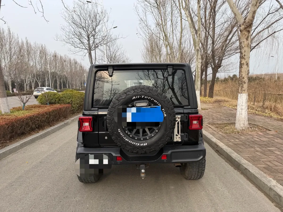 2019 Jeep Wrangler 2.0T 266HP L4 8AT,autocango,china used car exporter,china ev exporter,chinese used car exporter,chinese used ev exporter