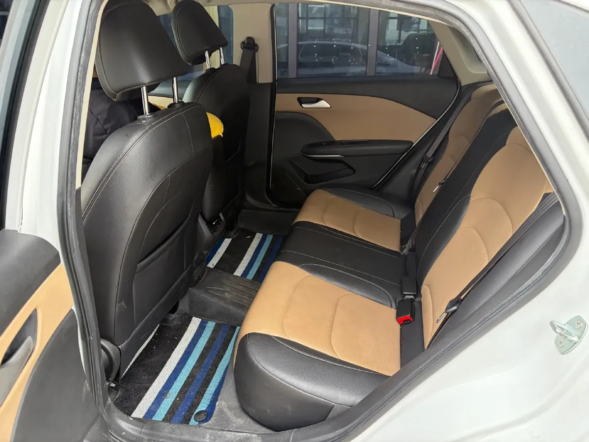 2020 Chevrolet Monza 1.5L 113HP L4 6AT,autocango,china used car exporter,china ev exporter,chinese used car exporter,chinese used ev exporter