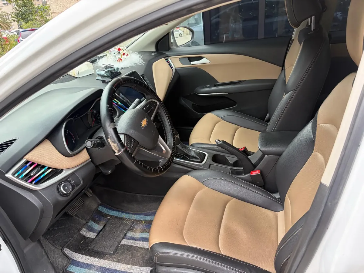 2020 Chevrolet Monza 1.5L 113HP L4 6AT,autocango,china used car exporter,china ev exporter,chinese used car exporter,chinese used ev exporter