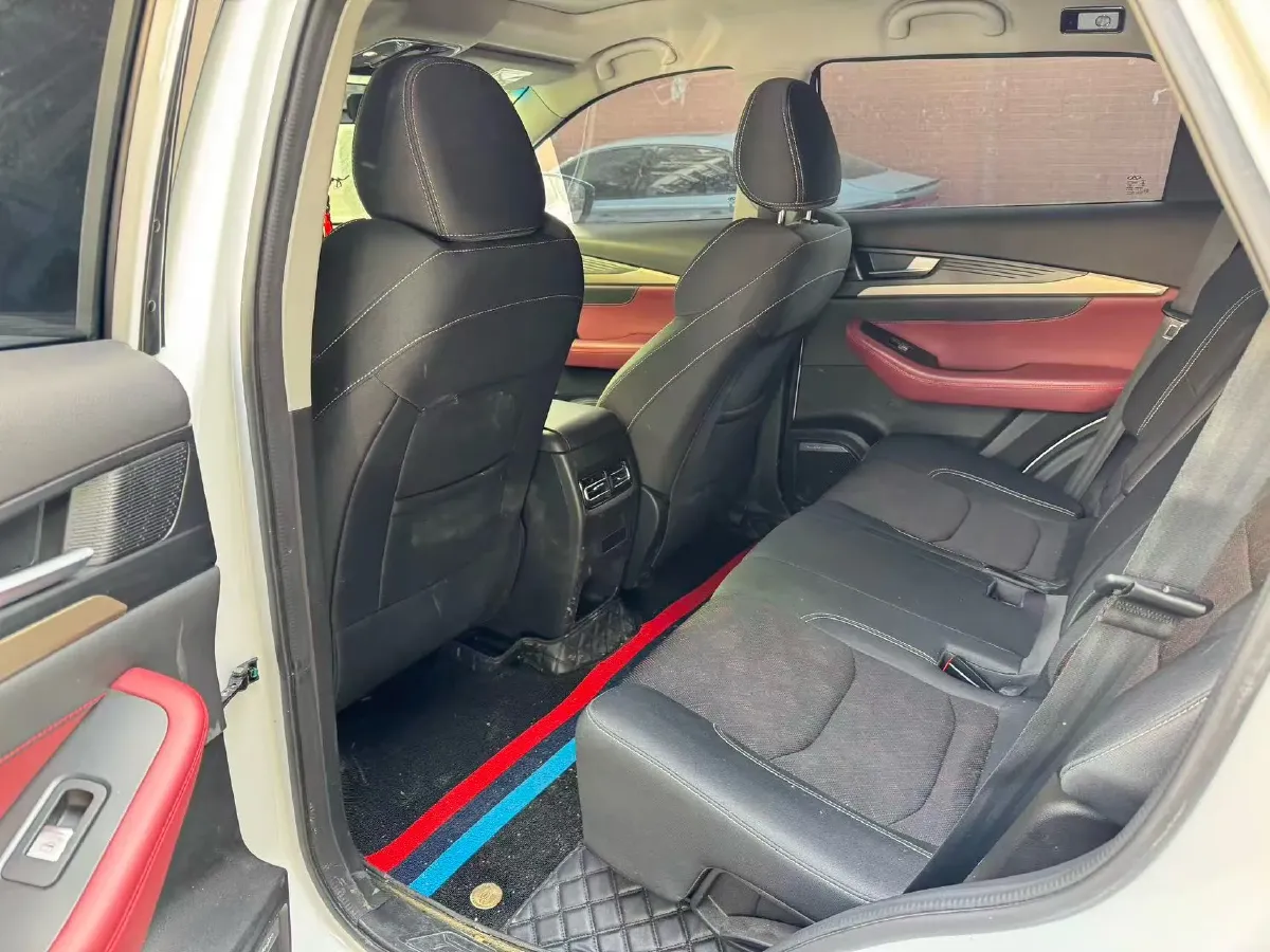 2023 Jetour X70 1.5T 156HP L4 6MT,autocango,china used car exporter,china ev exporter,chinese used car exporter,chinese used ev exporter