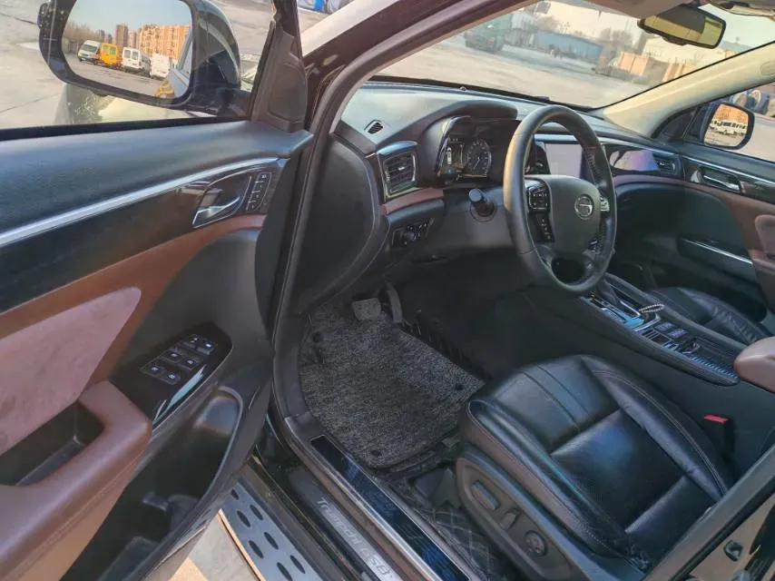 2017 GAC Trumpchi GS8 2.0T 201HP L4 6AT,autocango,china used car exporter,china ev exporter,chinese used car exporter,chinese used ev exporter