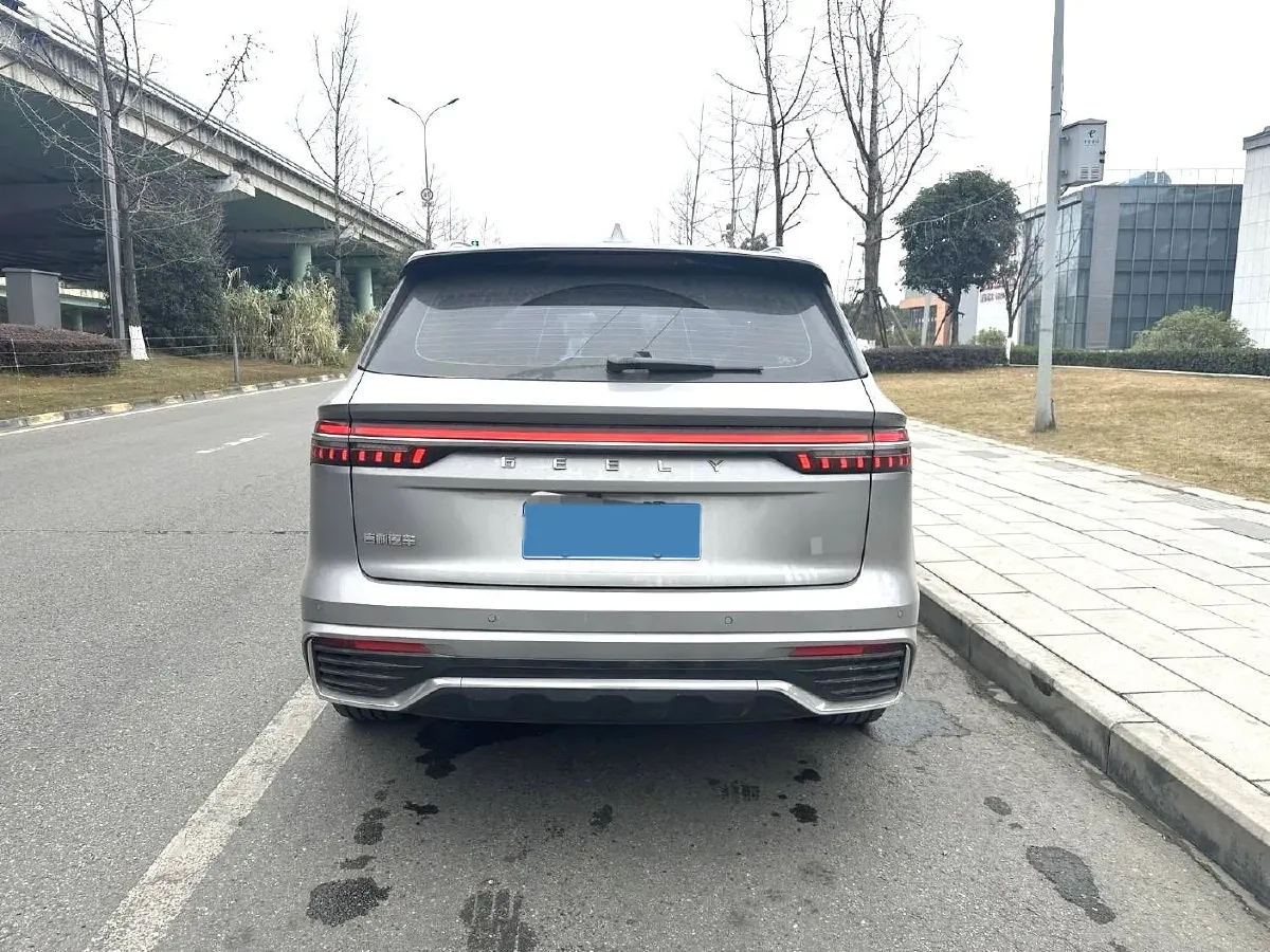 2024 Geely Monjaro 2.0T 218HP L4 7DCT,autocango,china used car exporter,china ev exporter,chinese used car exporter,chinese used ev exporter