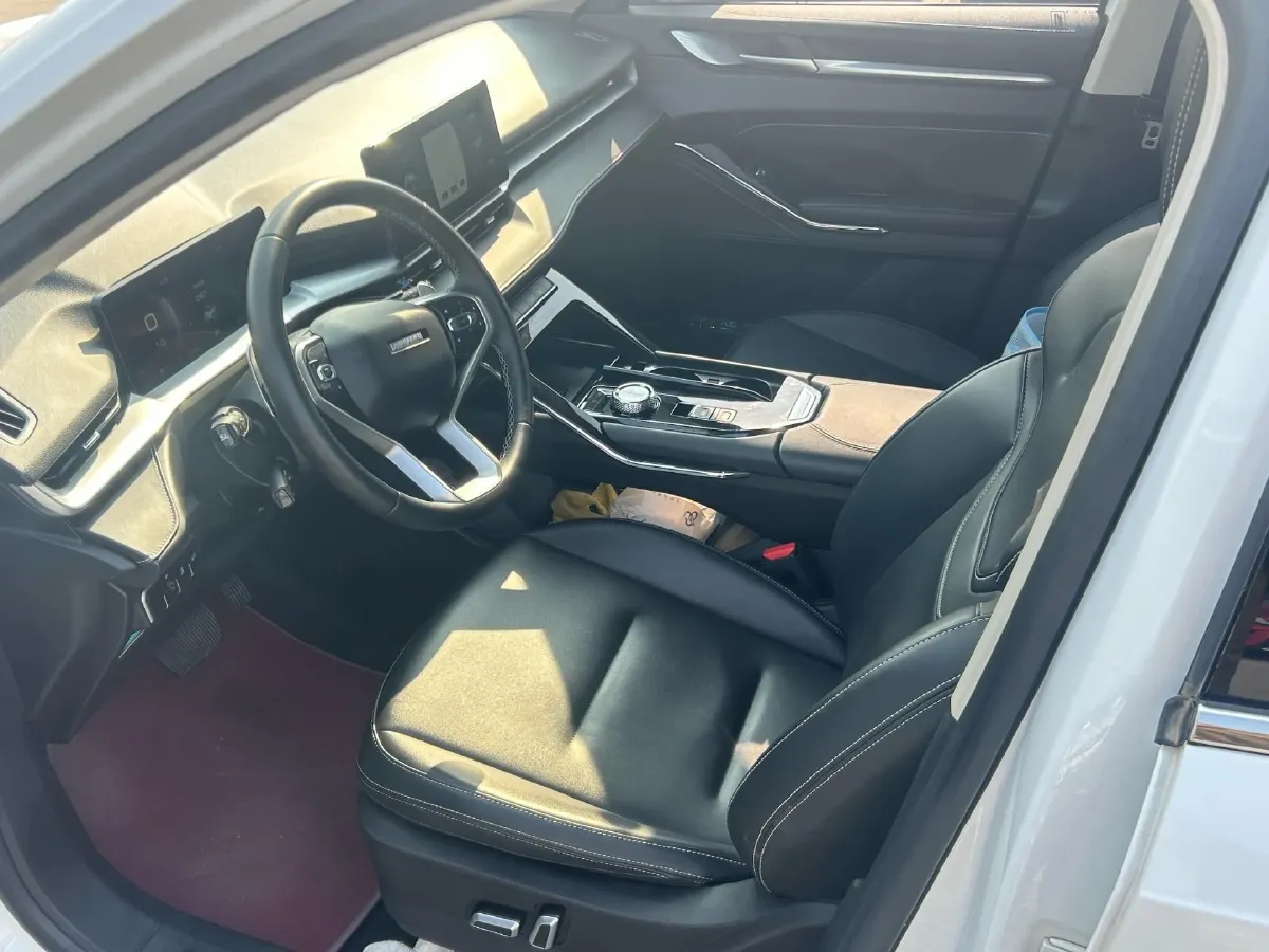 2021 Haval H6 2.0T 211HP L4 7DCT,autocango,china used car exporter,china ev exporter,chinese used car exporter,chinese used ev exporter