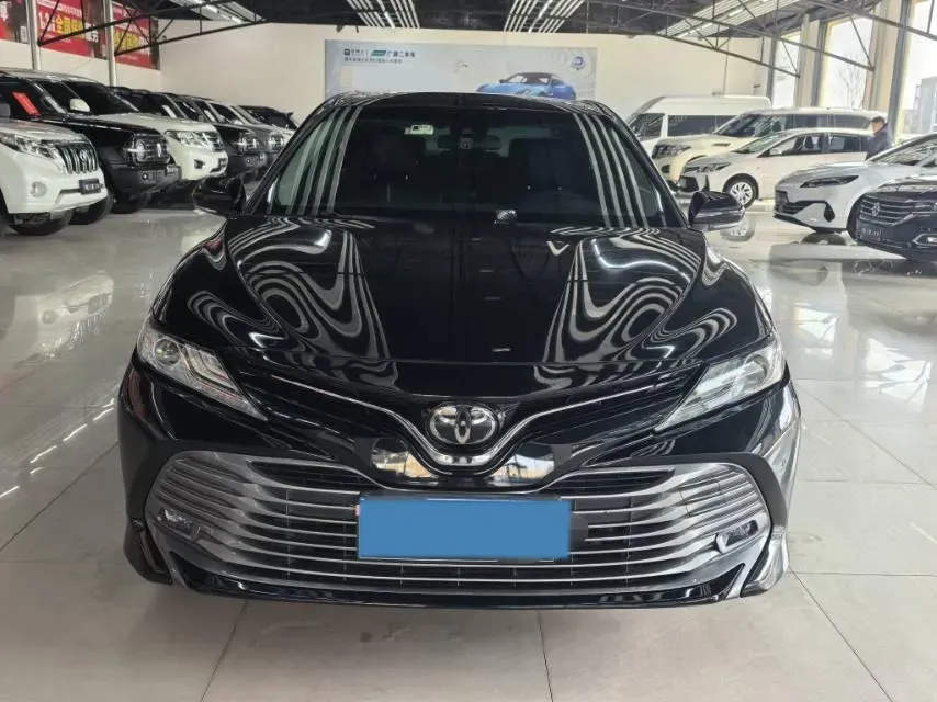 2019 Toyota Camry 2.0L 178HP L4 CVT,autocango,china used car exporter,china ev exporter,chinese used car exporter,chinese used ev exporter