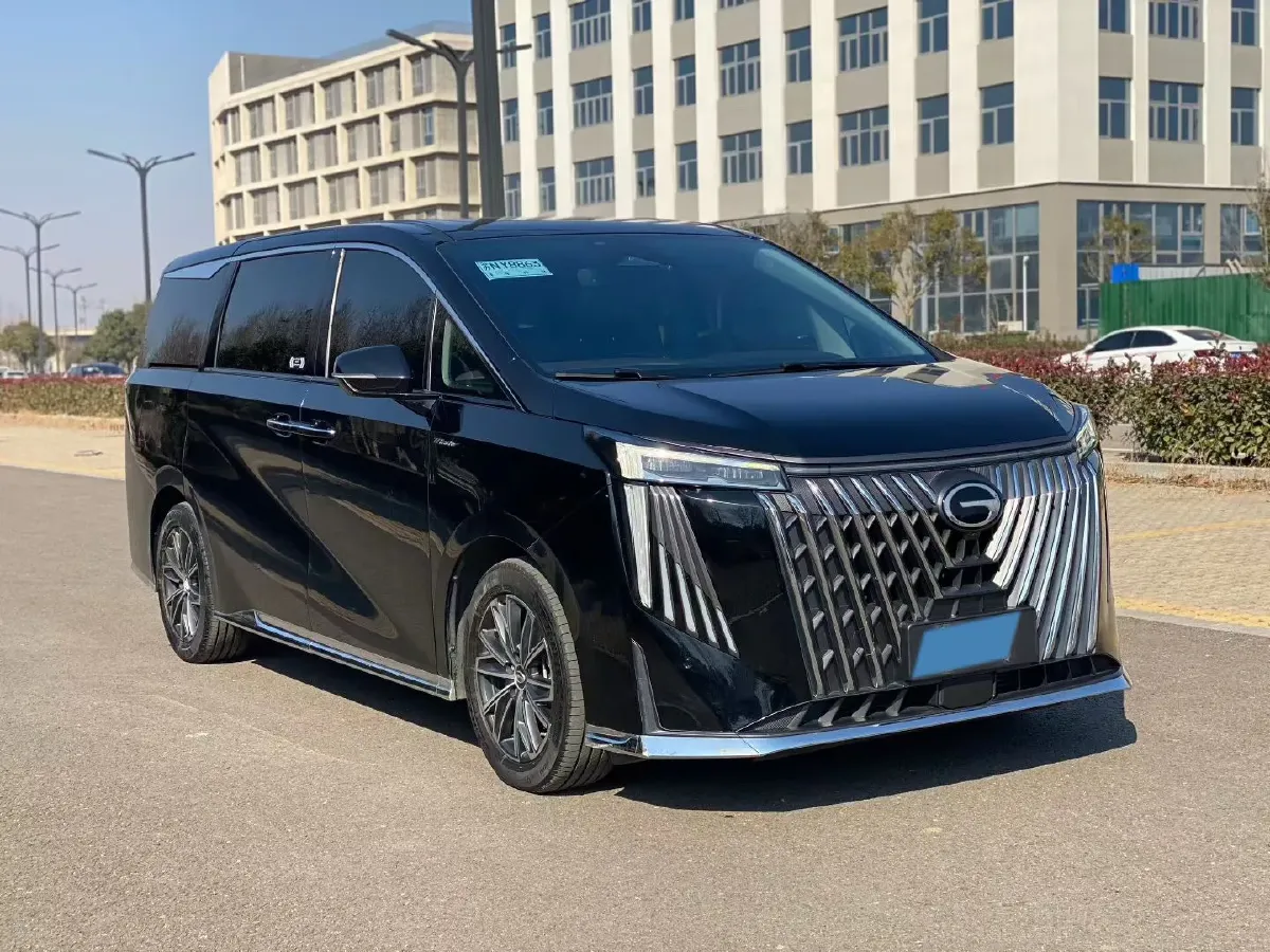 2024 GAC Trumpchi M8 2.0T 252HP L4 8AT,autocango,china used car exporter,china ev exporter,chinese used car exporter,chinese used ev exporter