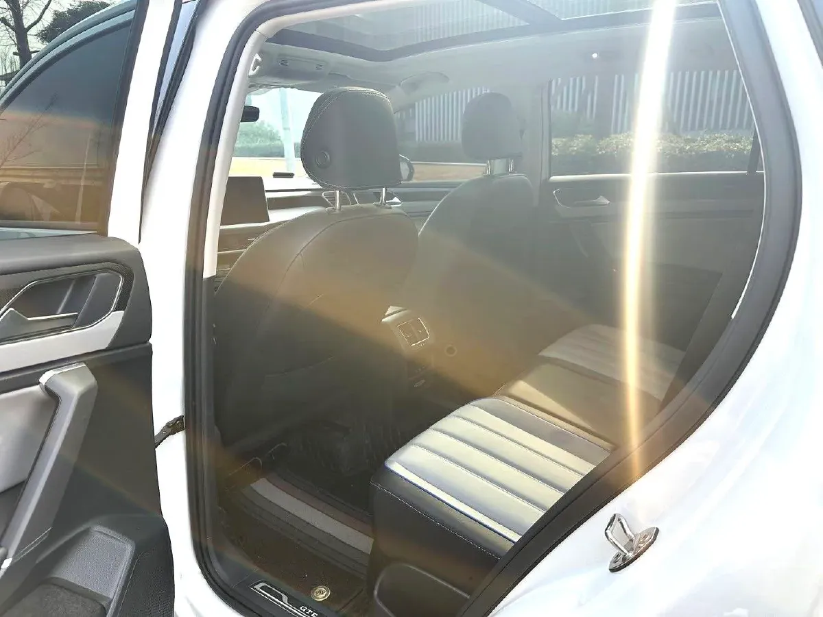 2023 Volkswagen Tayron 1.4T 150HP L4 7DCT,autocango,china used car exporter,china ev exporter,chinese used car exporter,chinese used ev exporter