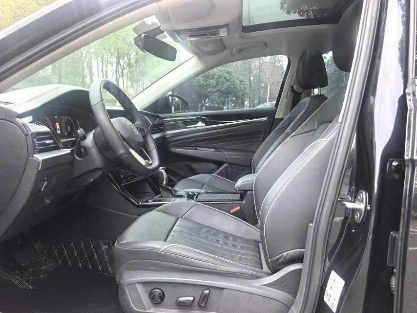 2022 Skoda Kodiak GT 2.0T 186HP L4 7DCT,autocango,china used car exporter,china ev exporter,chinese used car exporter,chinese used ev exporter