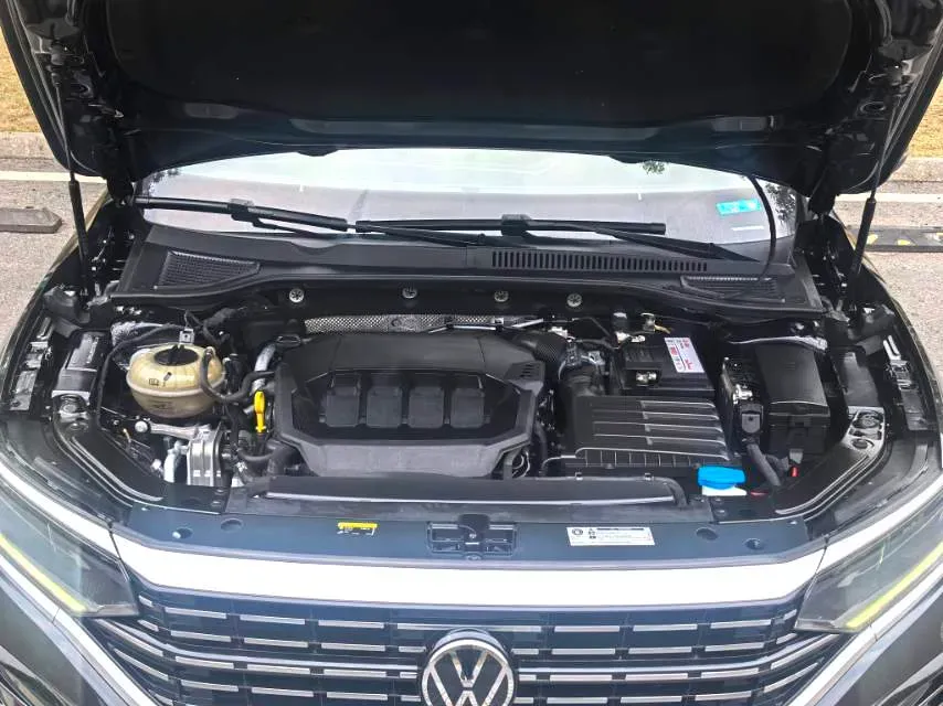 2022 Skoda Kodiak GT 2.0T 186HP L4 7DCT,autocango,china used car exporter,china ev exporter,chinese used car exporter,chinese used ev exporter