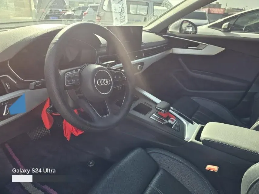 2022 Audi A4L 2.0T 190HP L4 7DCT,autocango,china used car exporter,china ev exporter,chinese used car exporter,chinese used ev exporter