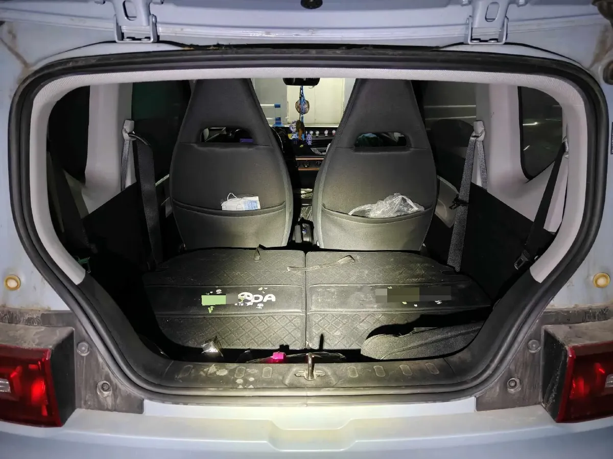 2022 LingBox uni BEV 11.52KWH,autocango,china used car exporter,china ev exporter,chinese used car exporter,chinese used ev exporter