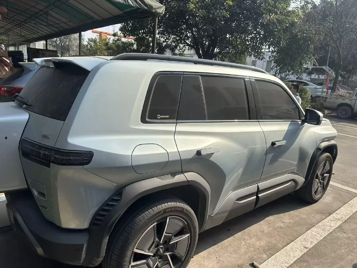 2025 FangChengBao Tai 3 BEV,autocango,china used car exporter,china ev exporter,chinese used car exporter,chinese used ev exporter