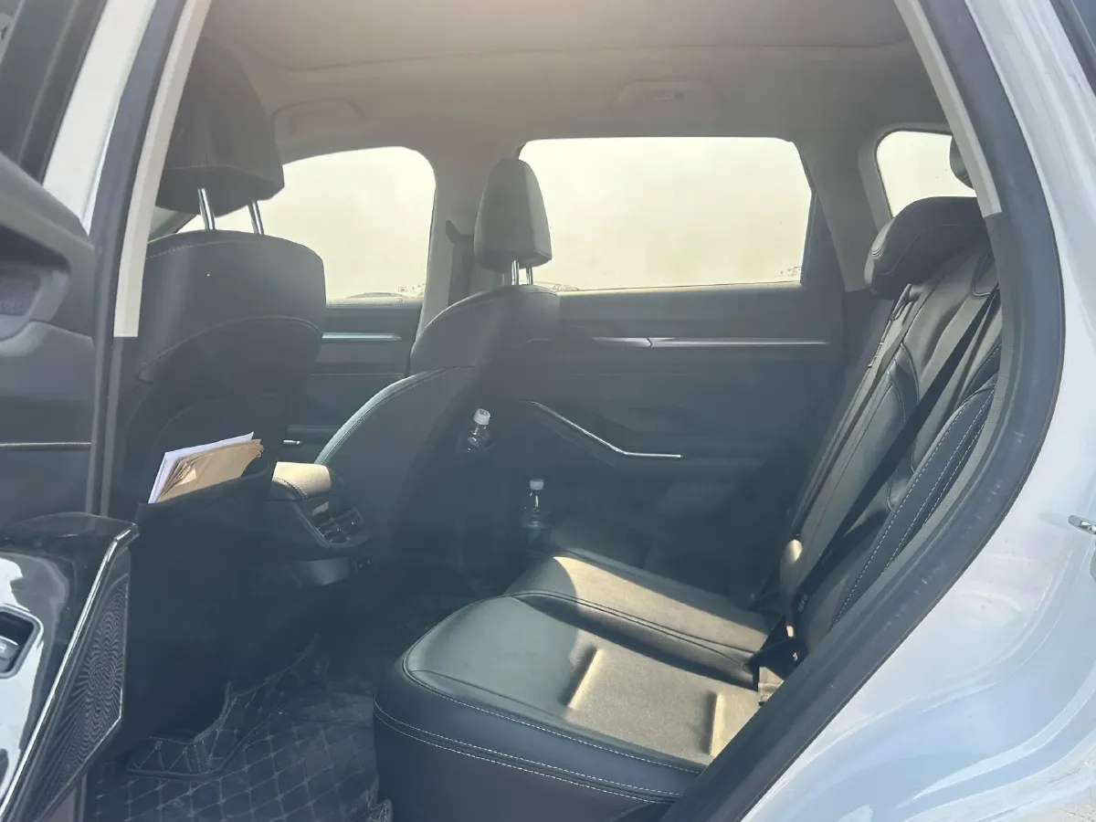 2021 Haval H6 2.0T 211HP L4 7DCT,autocango,china used car exporter,china ev exporter,chinese used car exporter,chinese used ev exporter