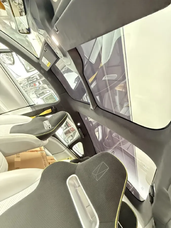 2023 Avatr 11 BEV 90KWH,autocango,china used car exporter,china ev exporter,chinese used car exporter,chinese used ev exporter