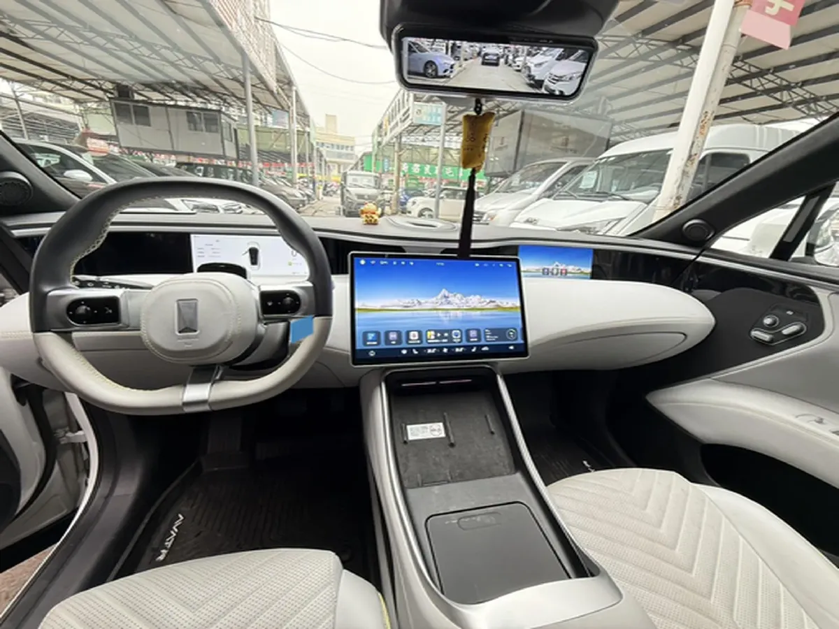 2023 Avatr 11 BEV 90KWH,autocango,china used car exporter,china ev exporter,chinese used car exporter,chinese used ev exporter