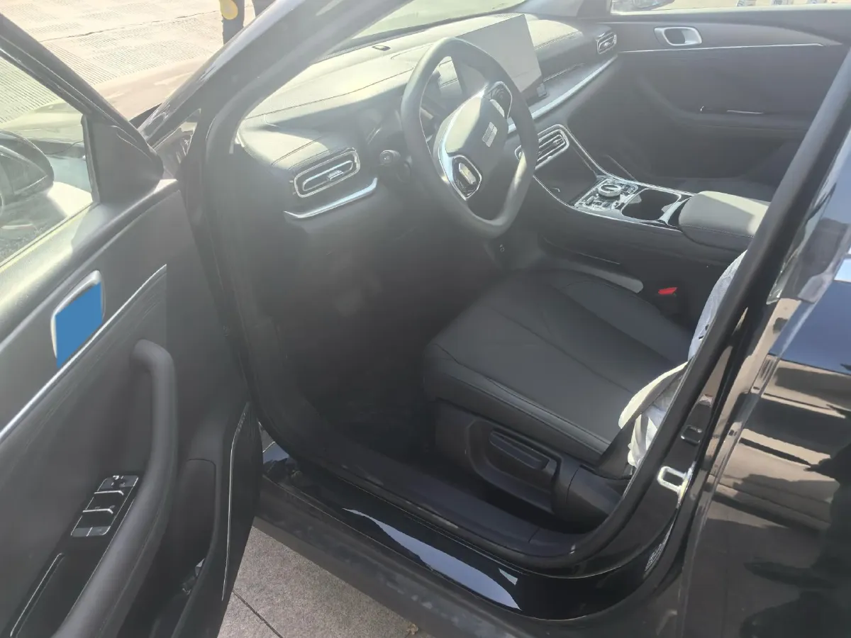 2025 ChangAn KuaYue KuaYueXing V5 EV BEV 41.86KWH,autocango,china used car exporter,china ev exporter,chinese used car exporter,chinese used ev exporter