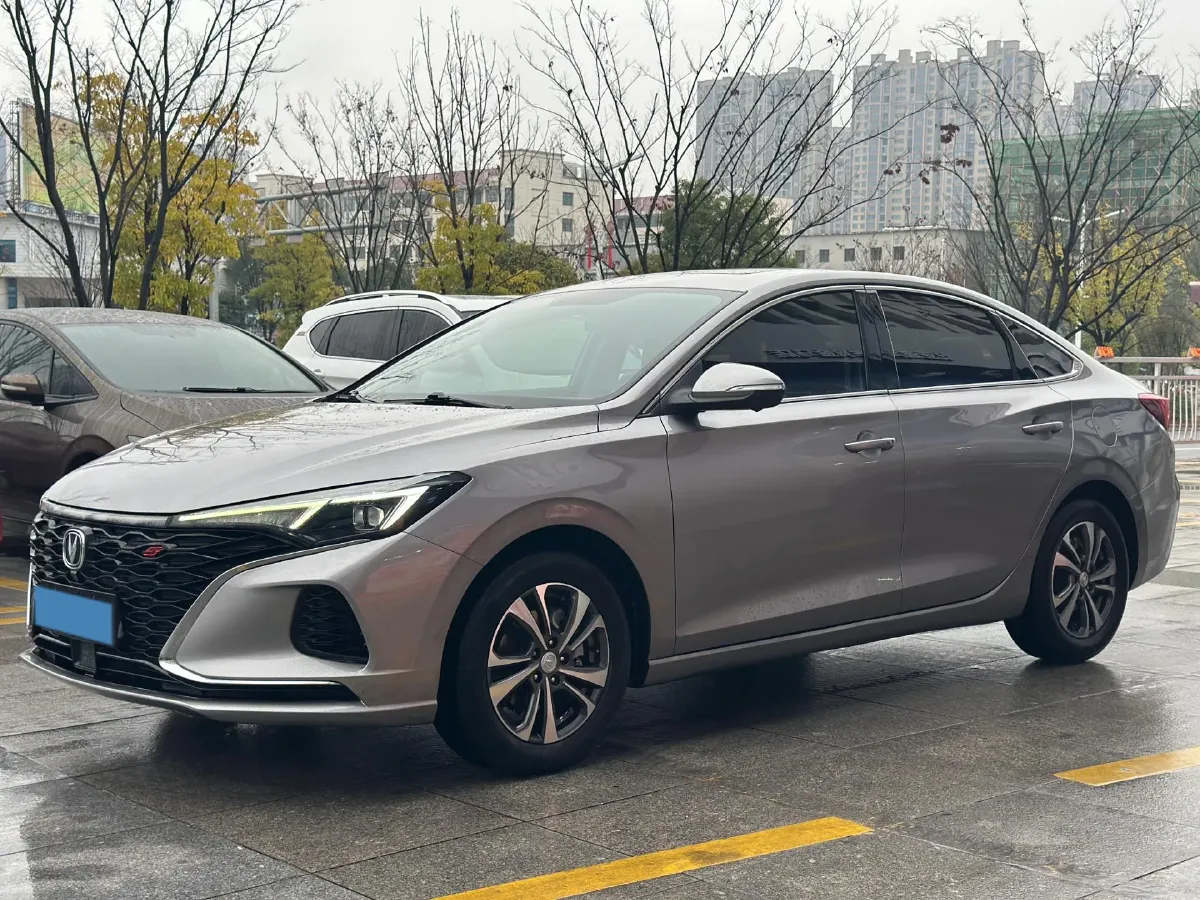 2021 ChangAn Eado 1.4T 160HP L4 7DCT,autocango,china used car exporter,china ev exporter,chinese used car exporter,chinese used ev exporter