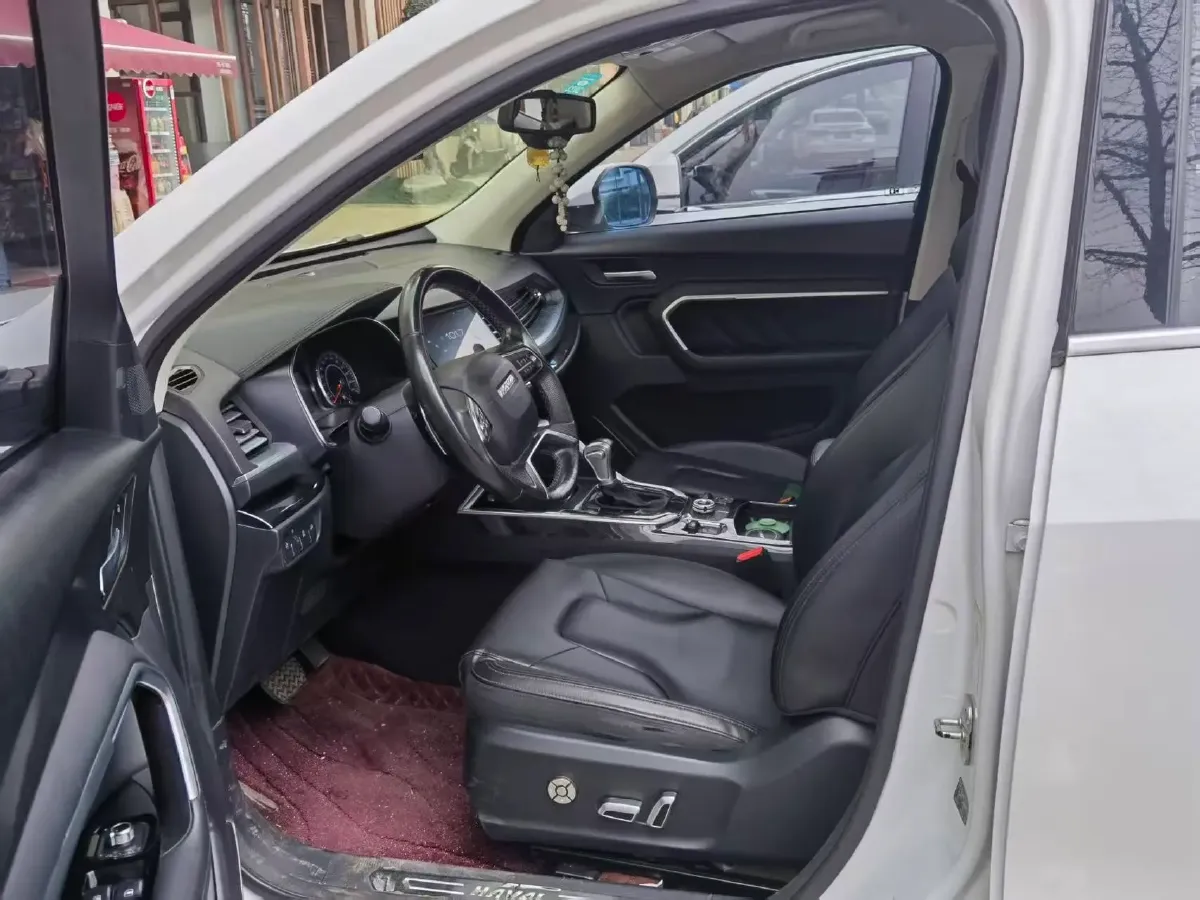 2017 Haval H6 1.5T 169HP L4 7DCT,autocango,china used car exporter,china ev exporter,chinese used car exporter,chinese used ev exporter