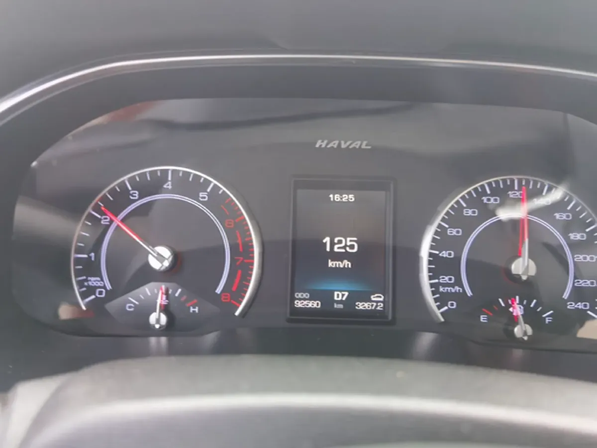 2017 Haval H6 1.5T 169HP L4 7DCT,autocango,china used car exporter,china ev exporter,chinese used car exporter,chinese used ev exporter