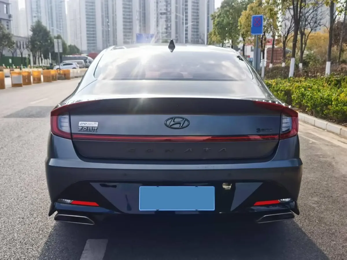 2022 Hyundai Sonata 2.0T 240HP L4 8AT,autocango,china used car exporter,china ev exporter,chinese used car exporter,chinese used ev exporter