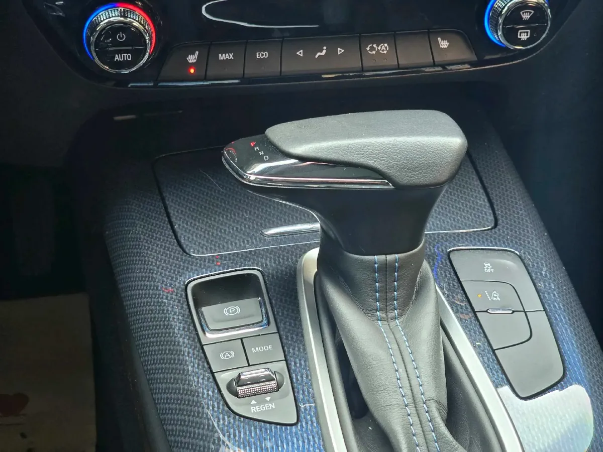 2020 Chevrolet Menlo BEV 52.5KWH,autocango,china used car exporter,china ev exporter,chinese used car exporter,chinese used ev exporter