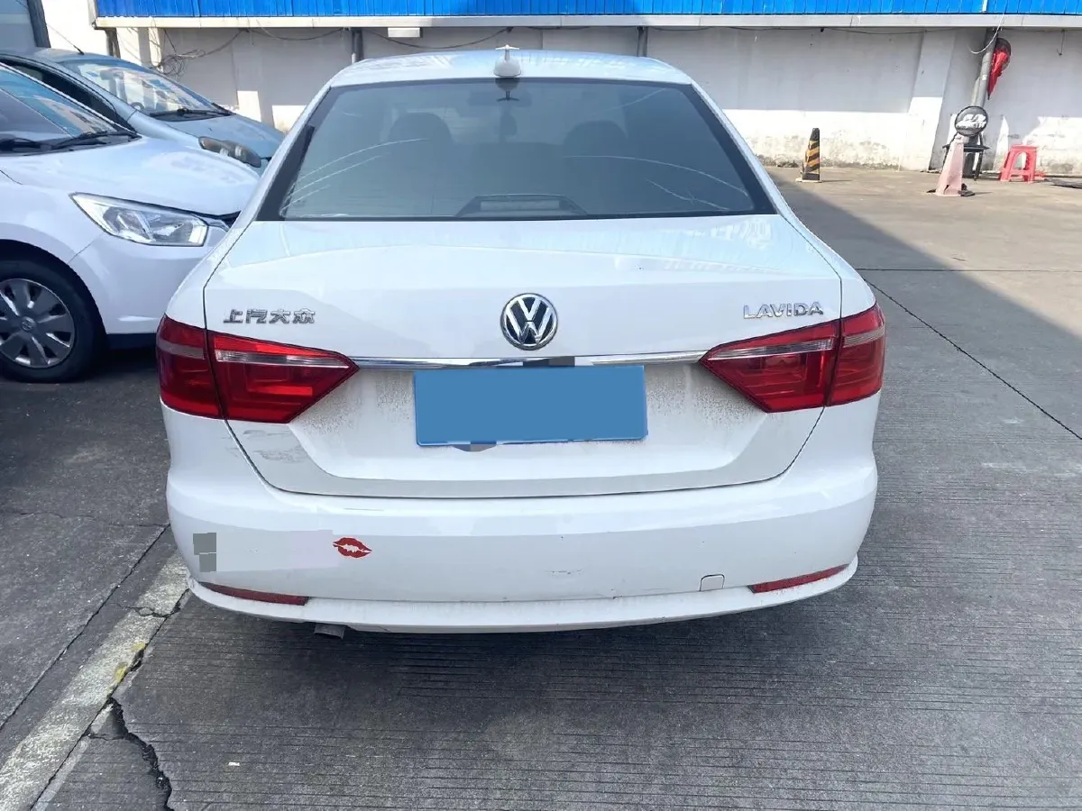 2013 Volkswagen Lavida 1.6L 110HP L4 6AT,autocango,china used car exporter,china ev exporter,chinese used car exporter,chinese used ev exporter