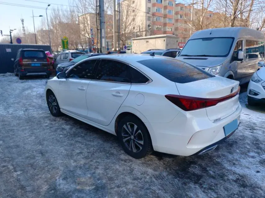 2022 ChangAn Eado 1.4T 160HP L4 7DCT,autocango,china used car exporter,china ev exporter,chinese used car exporter,chinese used ev exporter