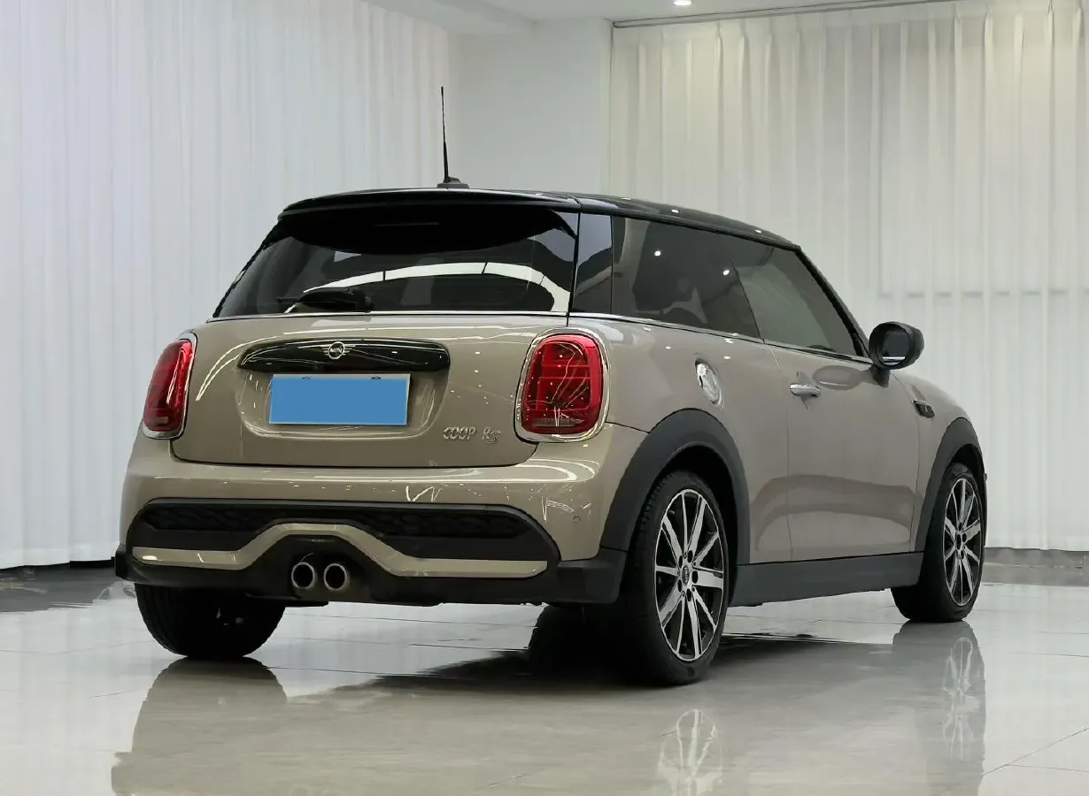 2022 MINI MINI 2.0T 192HP L4 7DCT,autocango,china used car exporter,china ev exporter,chinese used car exporter,chinese used ev exporter