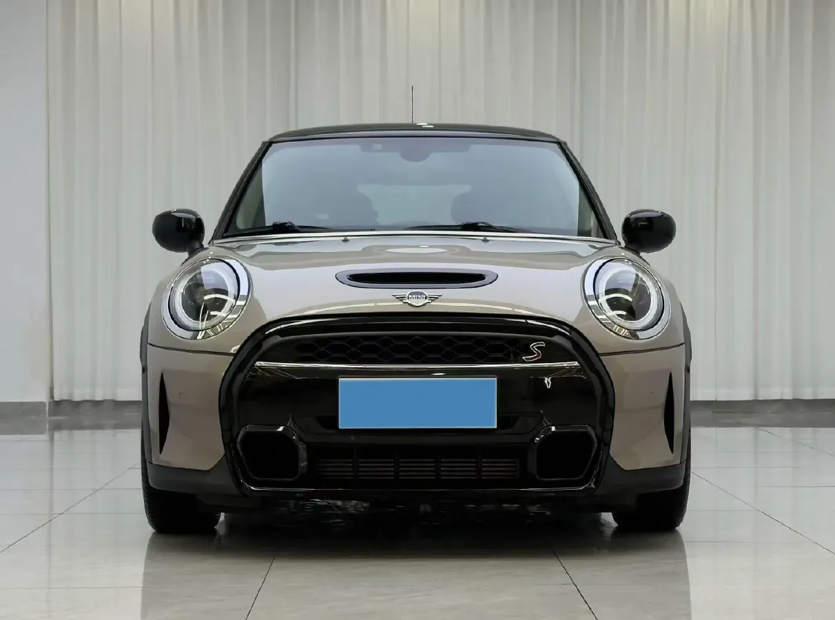 2022 MINI MINI 2.0T 192HP L4 7DCT,autocango,china used car exporter,china ev exporter,chinese used car exporter,chinese used ev exporter