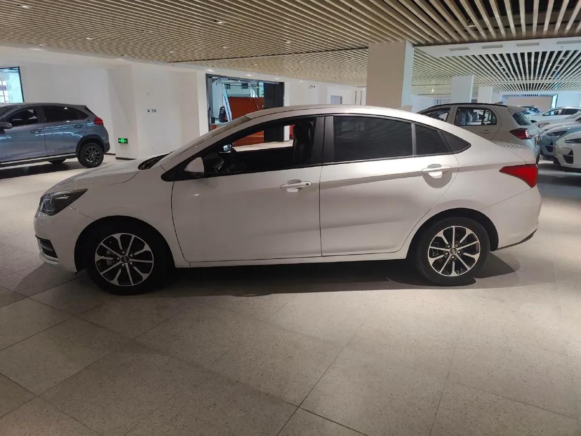 2021 Chery Arrizo 5 1.5L 116HP L4 5MT,autocango,china used car exporter,china ev exporter,chinese used car exporter,chinese used ev exporter