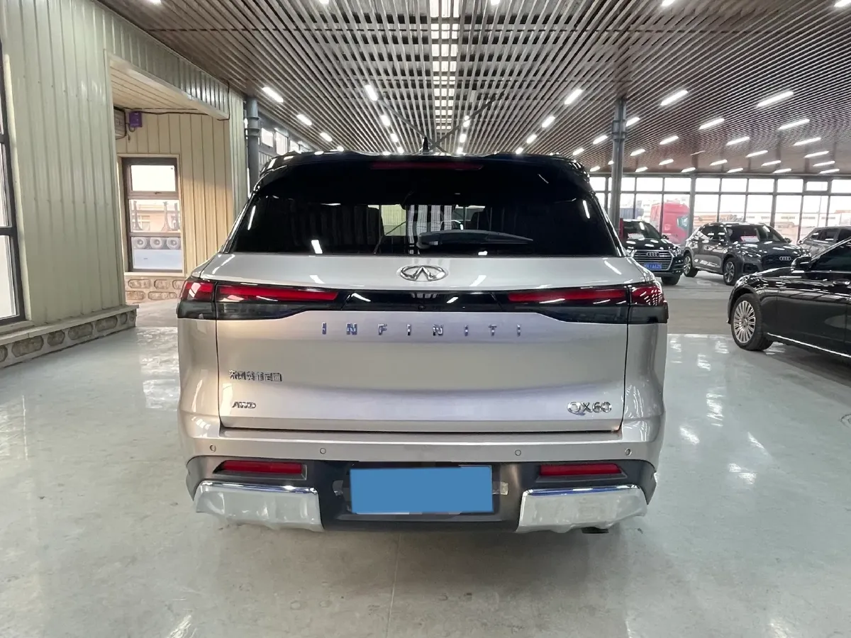 2022 Infiniti QX60 2.0T 252HP L4 9AT,autocango,china used car exporter,china ev exporter,chinese used car exporter,chinese used ev exporter