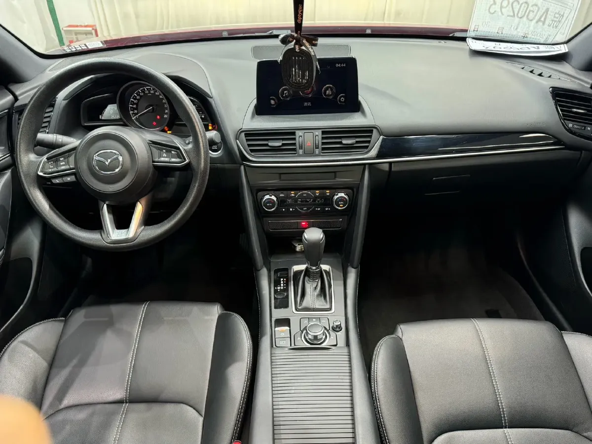 2021 Mazda CX-4 2.0L 158HP L4 6AT,autocango,china used car exporter,china ev exporter,chinese used car exporter,chinese used ev exporter