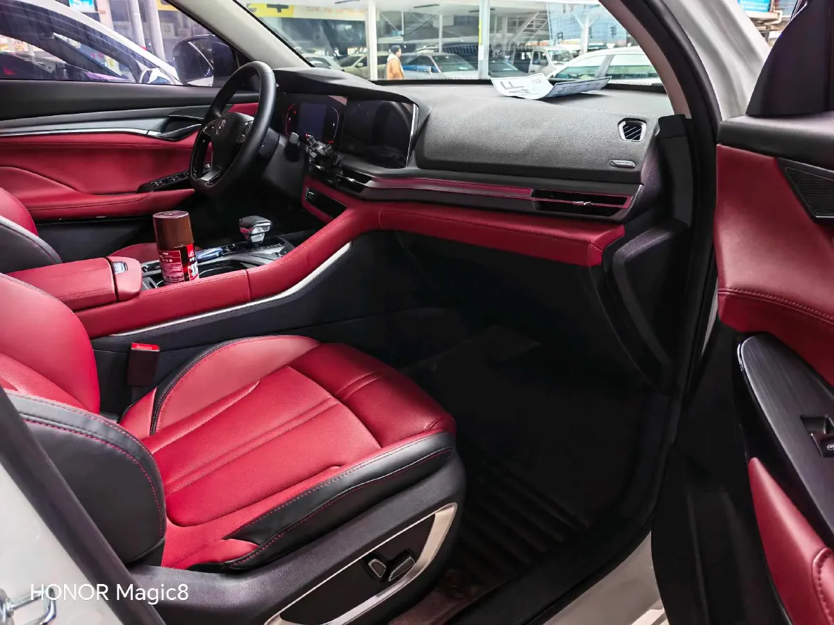 2022 ChangAn CS75 Plus 1.5T 178HP L4 6AT,autocango,china used car exporter,china ev exporter,chinese used car exporter,chinese used ev exporter