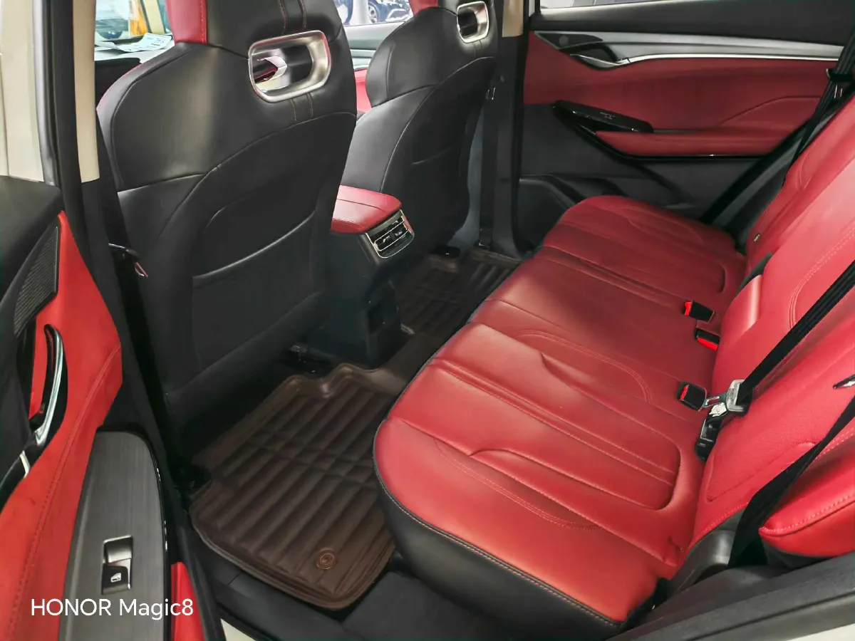 2022 ChangAn CS75 Plus 1.5T 178HP L4 6AT,autocango,china used car exporter,china ev exporter,chinese used car exporter,chinese used ev exporter