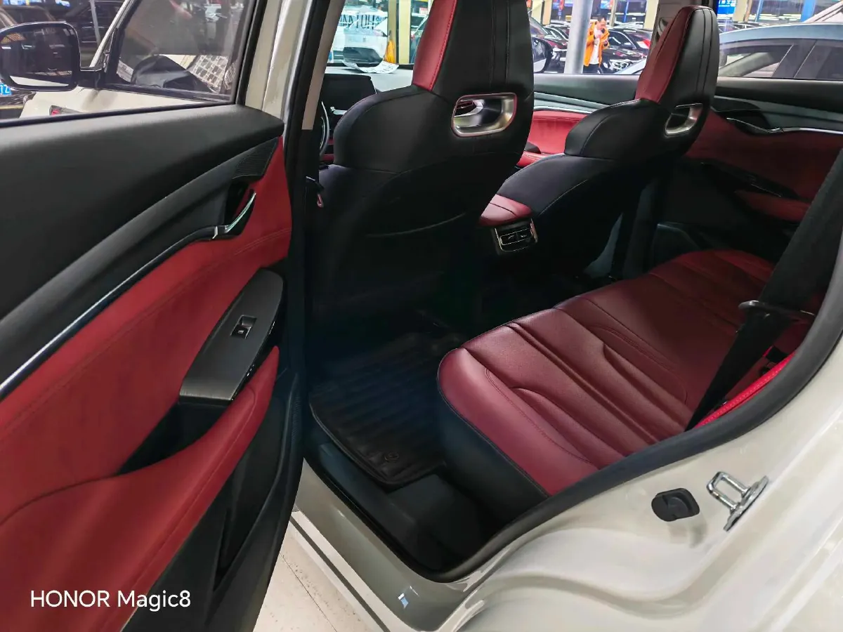 2022 ChangAn CS75 Plus 1.5T 178HP L4 6AT,autocango,china used car exporter,china ev exporter,chinese used car exporter,chinese used ev exporter