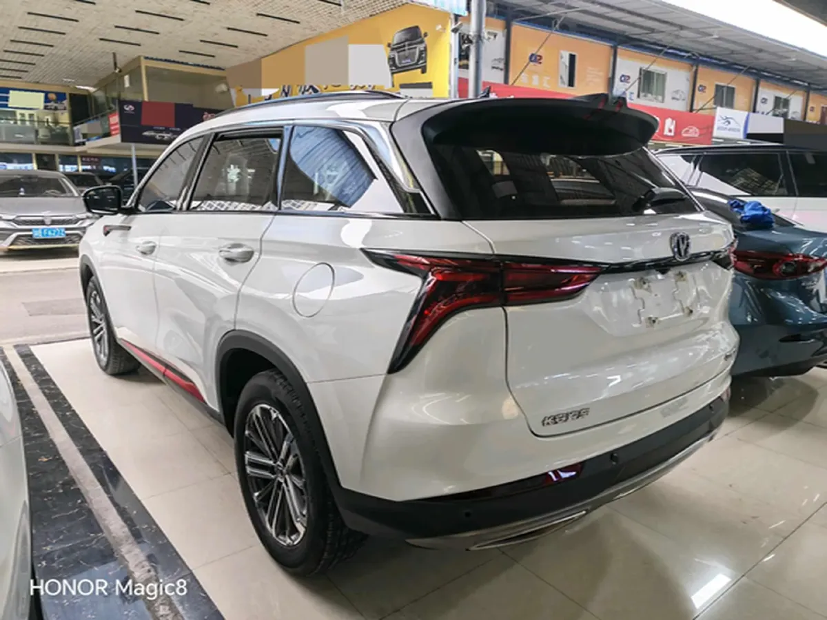 2022 ChangAn CS75 Plus 1.5T 178HP L4 6AT,autocango,china used car exporter,china ev exporter,chinese used car exporter,chinese used ev exporter