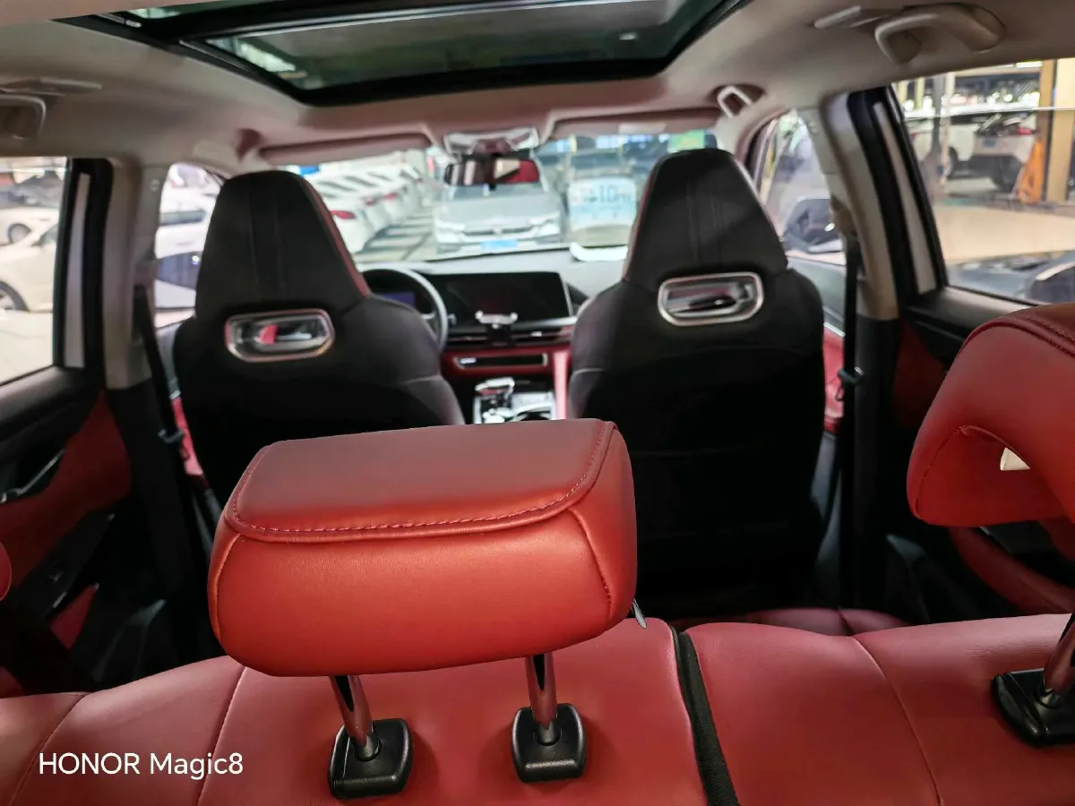 2022 ChangAn CS75 Plus 1.5T 178HP L4 6AT,autocango,china used car exporter,china ev exporter,chinese used car exporter,chinese used ev exporter