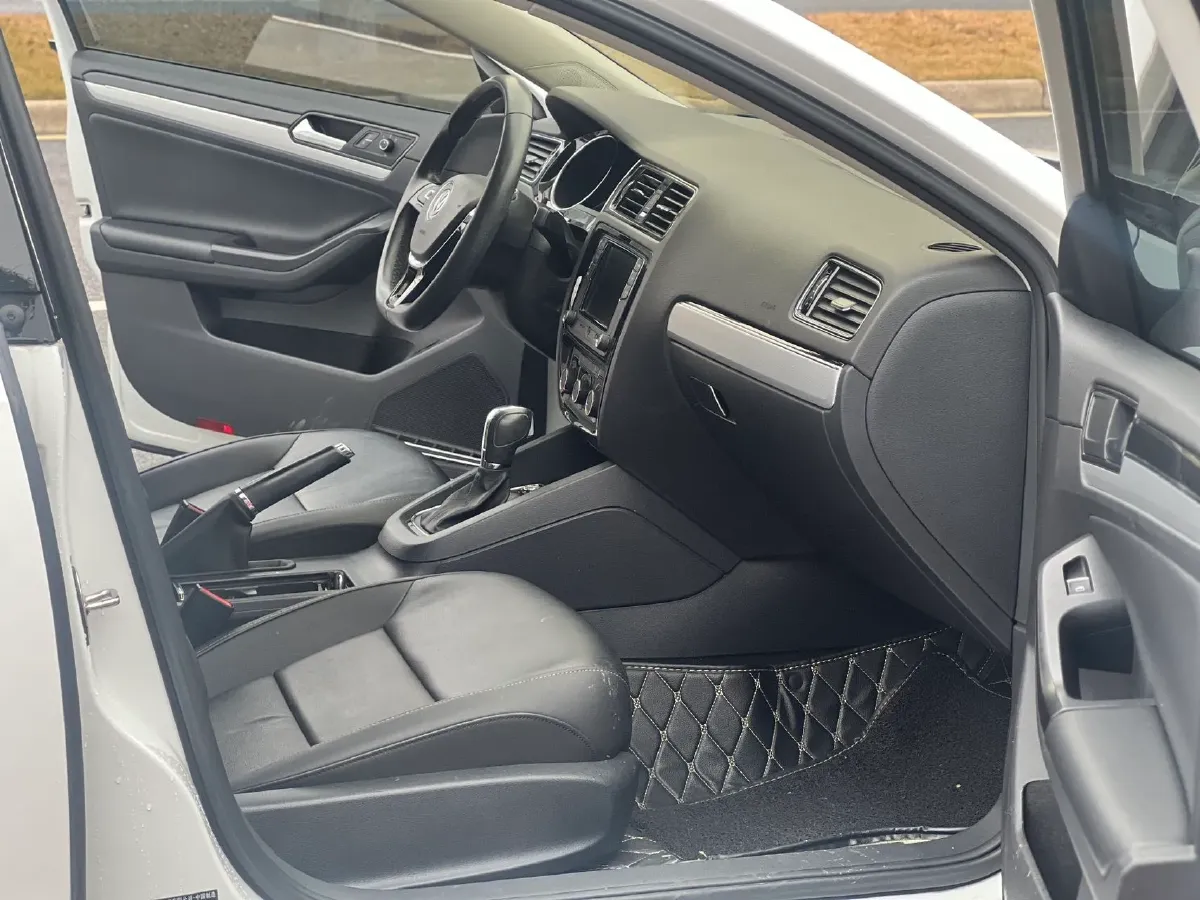 2018 Volkswagen Sagitar 1.2T 110HP L4 7DCT,autocango,china used car exporter,china ev exporter,chinese used car exporter,chinese used ev exporter