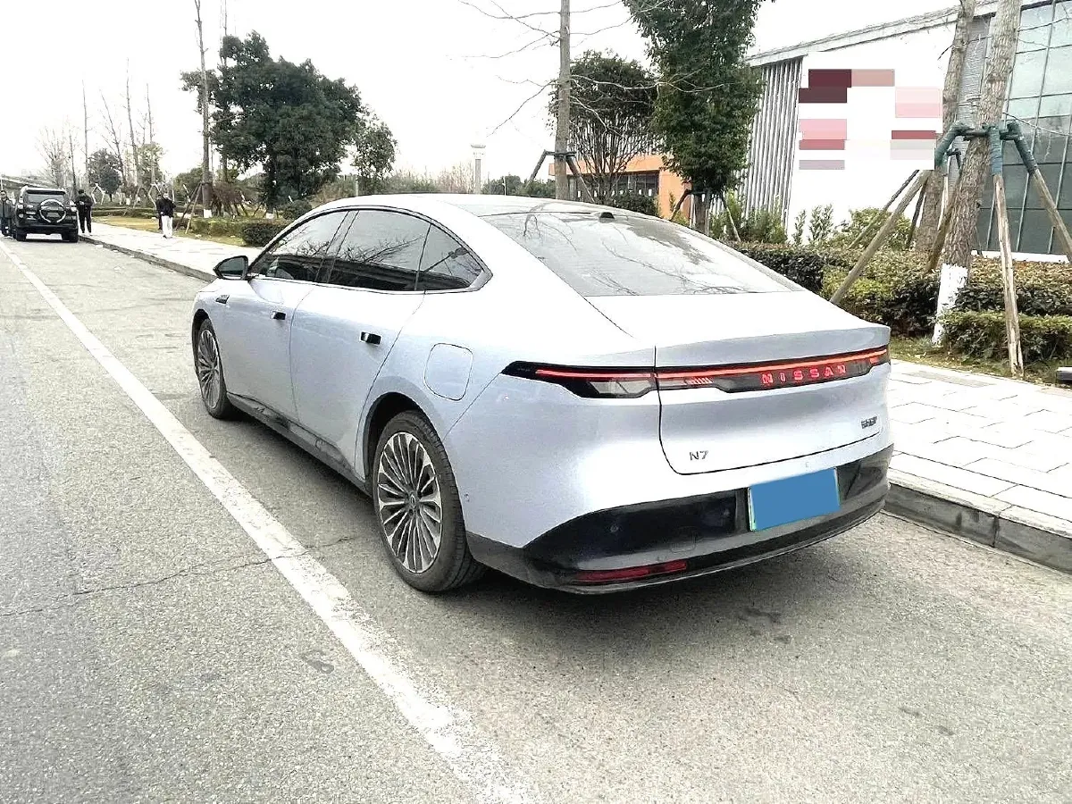 2025 Nissan N7 BEV 58KWH,autocango,china used car exporter,china ev exporter,chinese used car exporter,chinese used ev exporter
