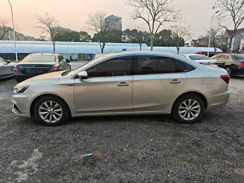 2017 Roewe i6 1.0T 125HP L3 2AT PHEV,autocango,china used car exporter,china ev exporter,chinese used car exporter,chinese used ev exporter