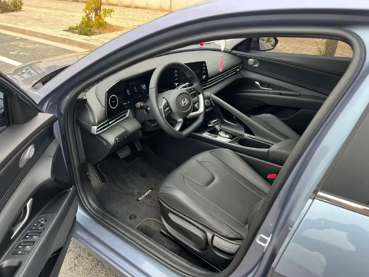 2023 Hyundai Elantra 1.5L 115HP L4 CVT,autocango,china used car exporter,china ev exporter,chinese used car exporter,chinese used ev exporter