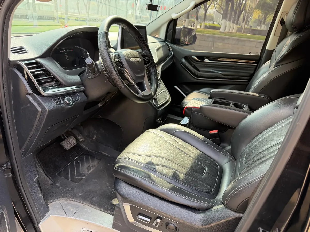 2021 MAXUS G20 2.0T 163HP L4 8AT,autocango,china used car exporter,china ev exporter,chinese used car exporter,chinese used ev exporter