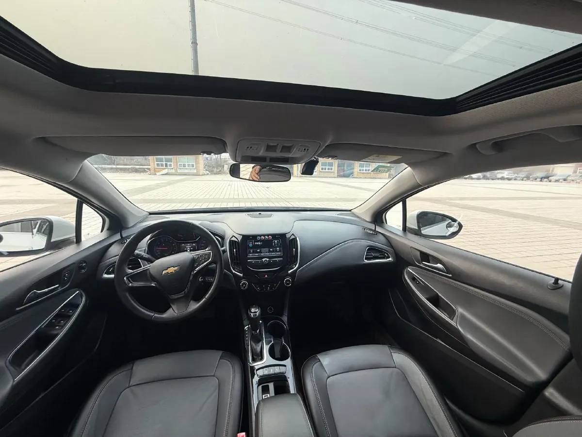 2018 Chevrolet Cruze 1.5L 114HP L4 6AT,autocango,china used car exporter,china ev exporter,chinese used car exporter,chinese used ev exporter