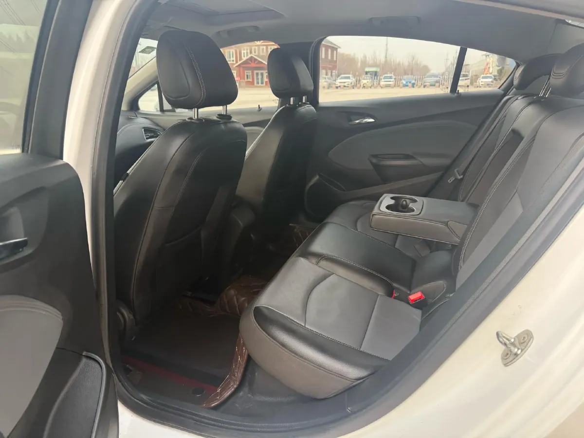 2018 Chevrolet Cruze 1.5L 114HP L4 6AT,autocango,china used car exporter,china ev exporter,chinese used car exporter,chinese used ev exporter